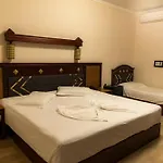 Hotel Univers Laç Fushe Milot