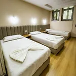 Univers Laç Hotel 4*