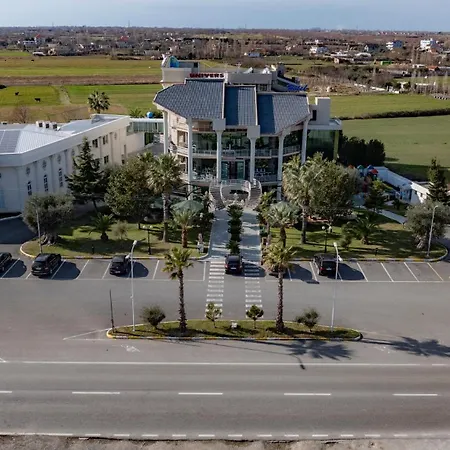 Univers Hotell Fushe Milot