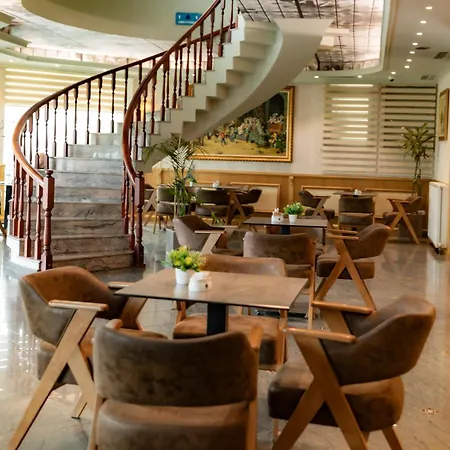 Univers Laç Fushe Milot